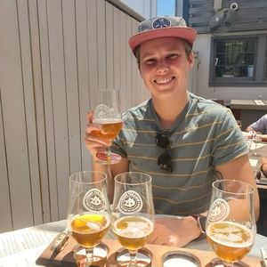 Meet your Posher, Amy